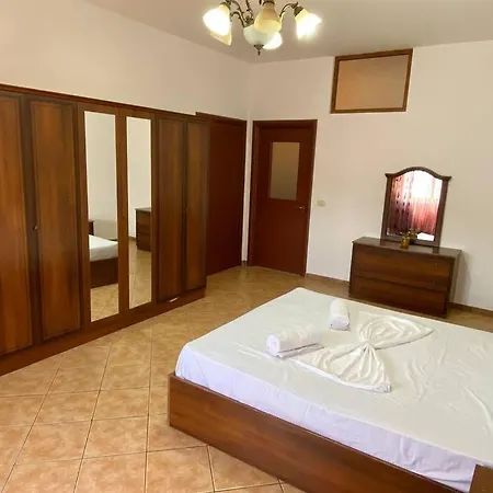 Roel Center Apartment Shkodra